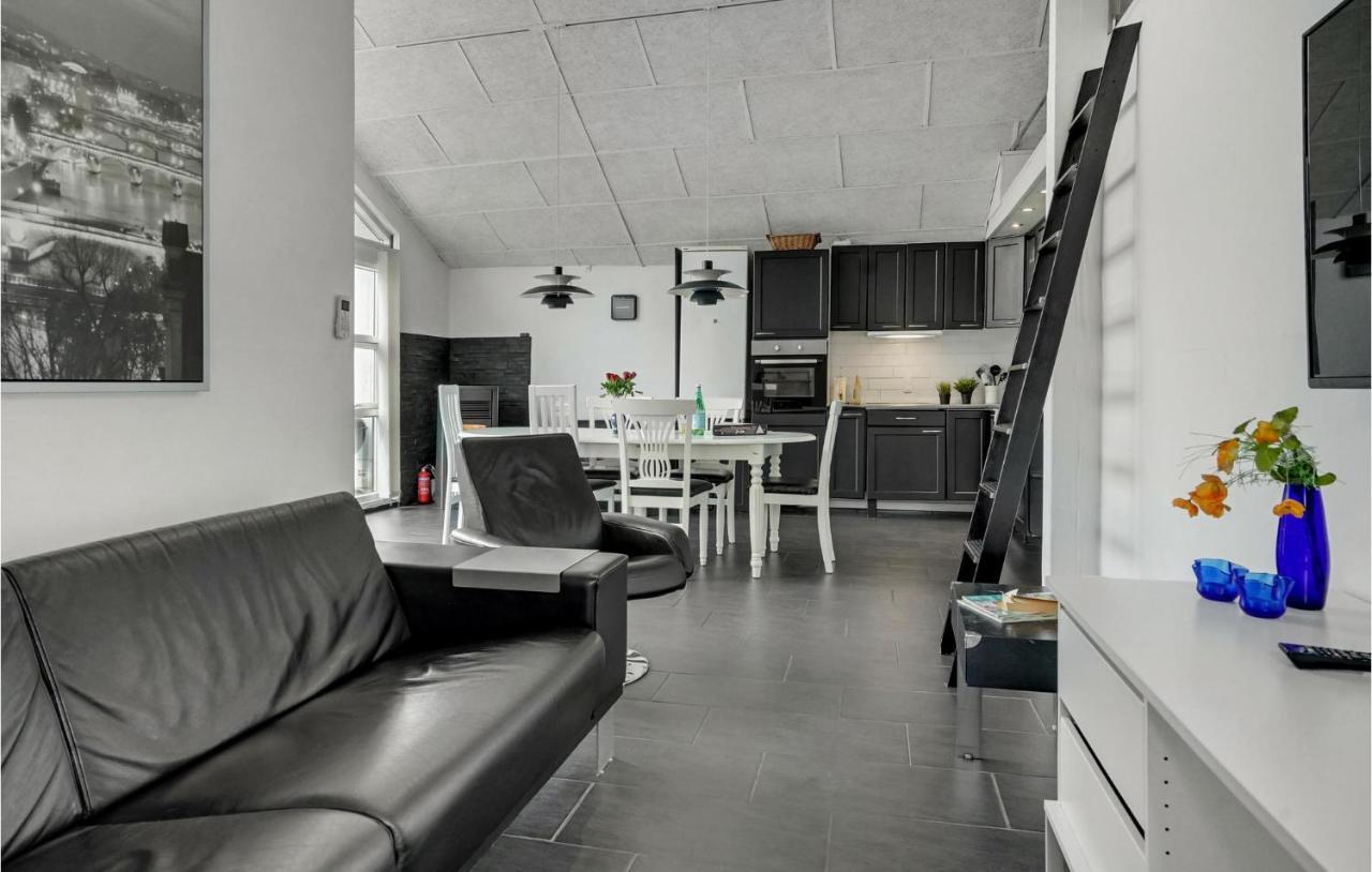 Beautiful Home In Borkop With Kitchen المظهر الخارجي الصورة